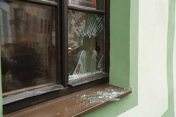A2B Glass are able to board up broken windows while they are being repaired in Margate.